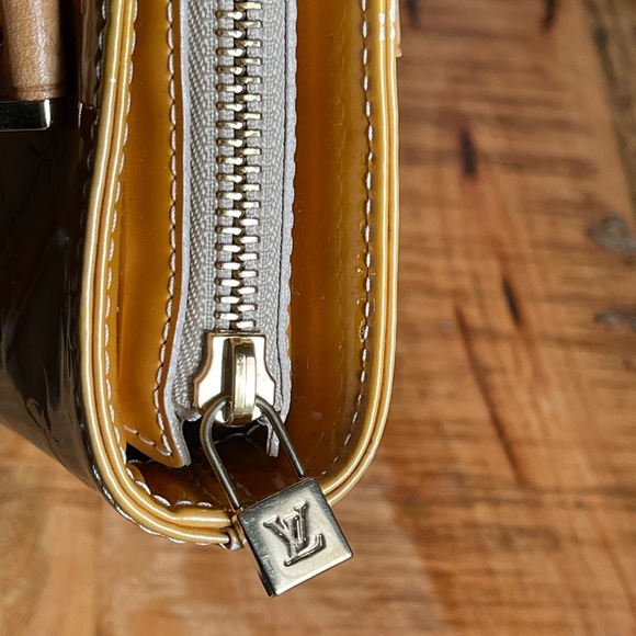 LV Louis Vuitton Vernis Leather Houston Shoulder Bag Zipper Tote - Picture 7 of 15